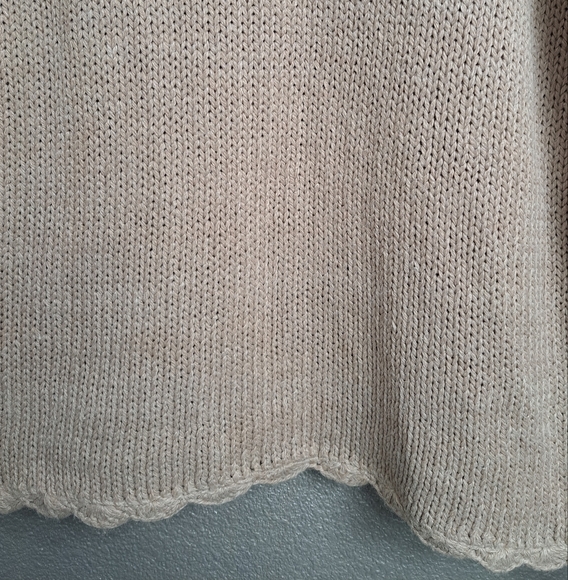 American Weekend Floral Embroidered Turtleneck Tunic Sweater Size L - Picture 5 of 6